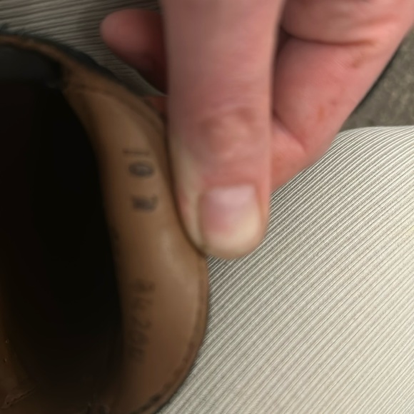 Allen Edmonds size 10 loafers in great condition with Jos.A.Bank shoe trees.